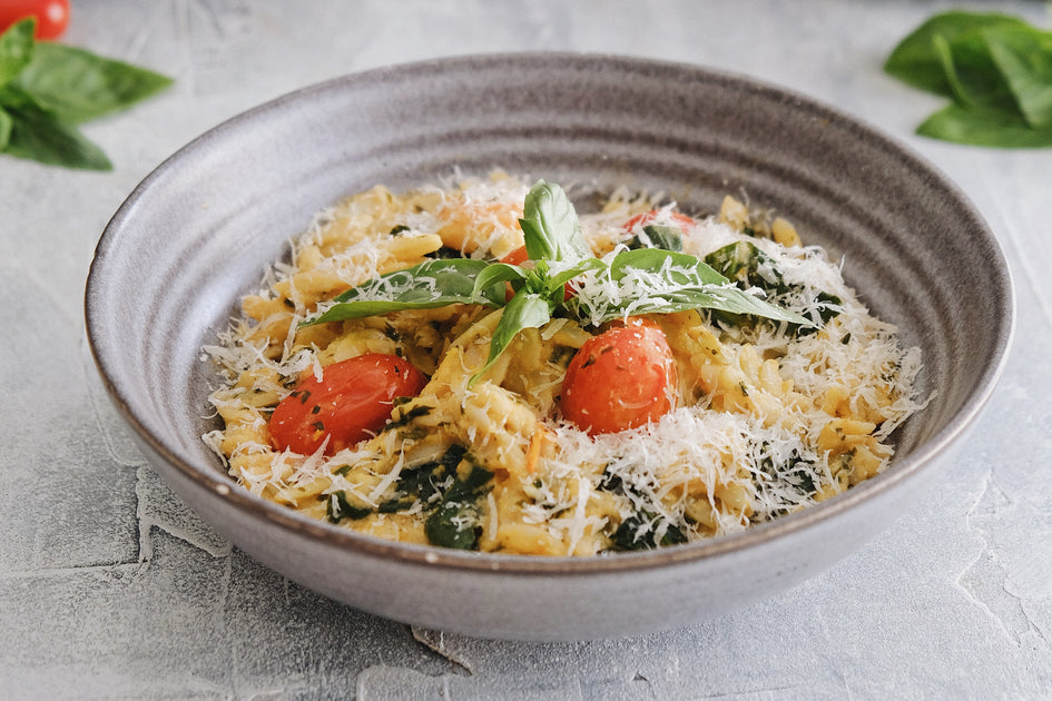 Orzo Pasta with Lummus Sundried Tomato Tarwi